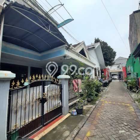 Jual Rumah Minimalis Bagus Punya 3 KT di Tandes Surabaya SHM Jual Rumah Minimalis Bagus Punya 3 KT di Tandes Surabaya SHM