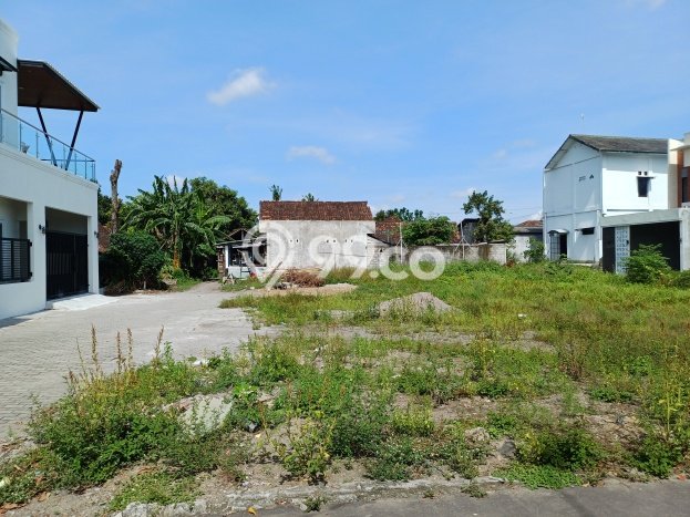 Tanah Dijual Lokasi Prambanan, Sleman dengan Luas Tanah 265m2 dan Status SHM Tanah Dijual Lokasi Prambanan, Sleman dengan Luas Tanah 265m2 dan Status SHM