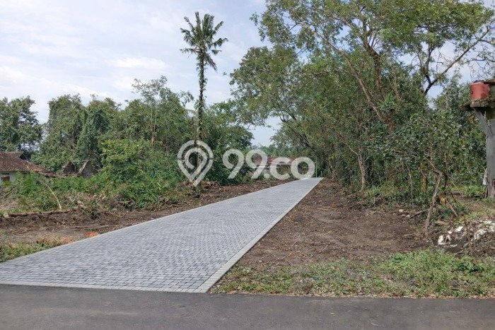 Tanah Strategis Dijual di Kalasan Sleman 121m2 Tanah Strategis Dijual di Kalasan Sleman 121m2