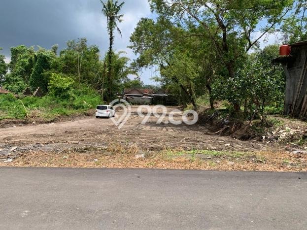 Kavling Tanah untuk Dijual di Sleman, Yogyakarta, Luas 121m2 Kavling Tanah untuk Dijual di Sleman, Yogyakarta, Luas 121m2