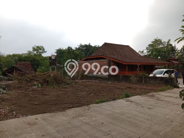 Kavling Tanah untuk Dijual di Sleman, Yogyakarta, Luas 201m2 Kavling Tanah untuk Dijual di Sleman, Yogyakarta, Luas 201m2