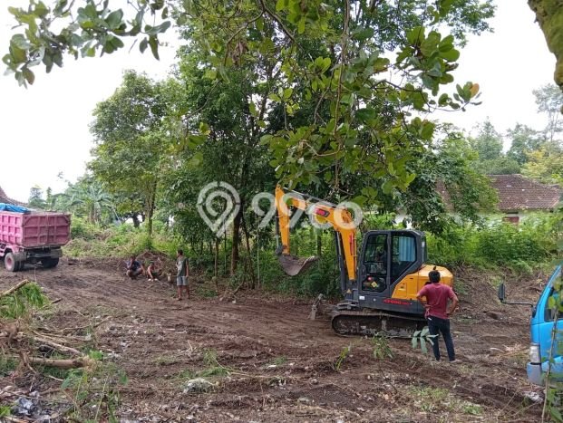 Tanah Dijual Lokasi Kalasan, Sleman Luas 121m2 Legalitas Aman Tanah Dijual Lokasi Kalasan, Sleman Luas 121m2 Legalitas Aman