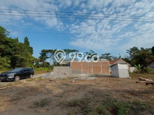 Tanah Kavling di Ngemplak Dijual dengan Luas 137m2 Tanah Kavling di Ngemplak Dijual dengan Luas 137m2