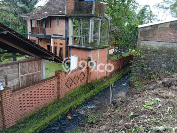 Tanah Dijual di Yogyakarta Seluas 181m2 Strategis Tanah Dijual di Yogyakarta Seluas 181m2 Strategis