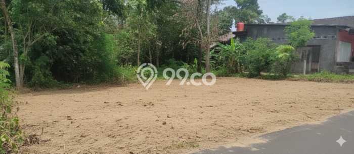 Lahan Strategis di Kalasan Dijual dengan Luas 121m2 Lahan Strategis di Kalasan Dijual dengan Luas 121m2