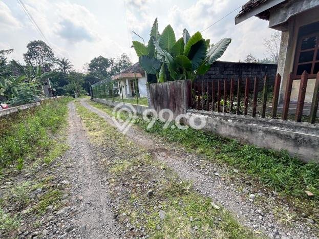 Tanah di Tempel, Sleman Luas 141m2 Dijual Segera Tanah di Tempel, Sleman Luas 141m2 Dijual Segera