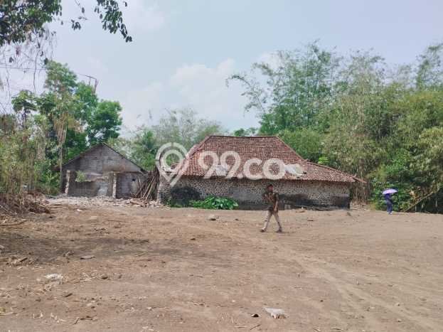 Tanah Dijual Lokasi Sleman, Sleman dengan Luas Tanah 146m2 dan Status SHM Tanah Dijual Lokasi Sleman, Sleman dengan Luas Tanah 146m2 dan Status SHM