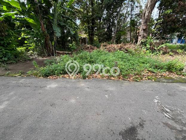 Tanah Dijual di Yogyakarta Seluas 121m2 Strategis Tanah Dijual di Yogyakarta Seluas 121m2 Strategis