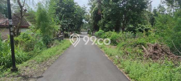 Lahan Kosong Dijual di Kalasan, Sleman, Luas 121m2 Area Strategis Lahan Kosong Dijual di Kalasan, Sleman, Luas 121m2 Area Strategis
