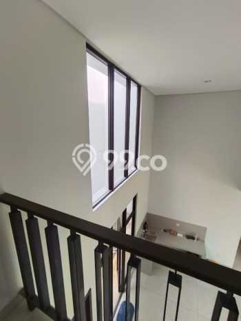 Rumah Elit LB 177m2 Siap Pakai Desain Elegan di Summarecon Bekasi, Bekasi Rumah Elit LB 177m2 Siap Pakai Desain Elegan di Summarecon Bekasi, Bekasi