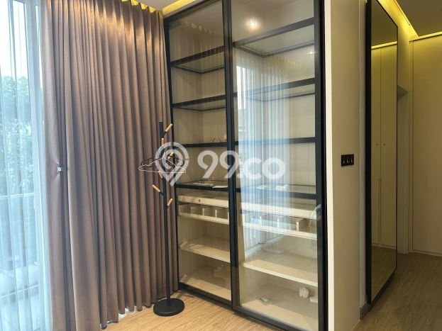 Rumah Luxury Modern Tanpa Renovasi di Metland Puri Jakarta Barat Rumah Luxury Modern Tanpa Renovasi di Metland Puri Jakarta Barat