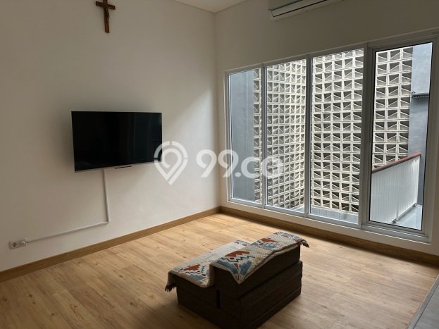 Rumah Bagus Siap Pakai Di Cipondoh Luas 130m2 Aman Rumah Bagus Siap Pakai Di Cipondoh Luas 130m2 Aman