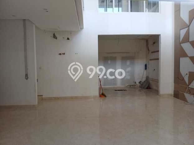 Rumah Elit Modern Tanpa Renovasi di Metland Puri Jakarta Barat Rumah Elit Modern Tanpa Renovasi di Metland Puri Jakarta Barat