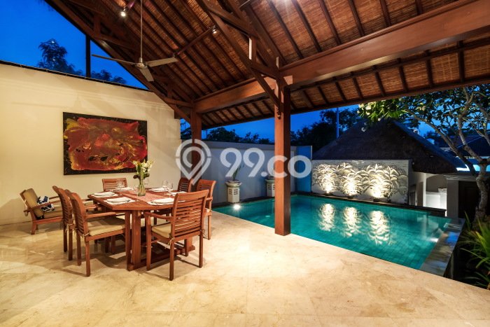 Dijual Rumah Luas Megah Dengan View Eksklusif di Jimbaran, Badung Dijual Rumah Luas Megah Dengan View Eksklusif di Jimbaran, Badung