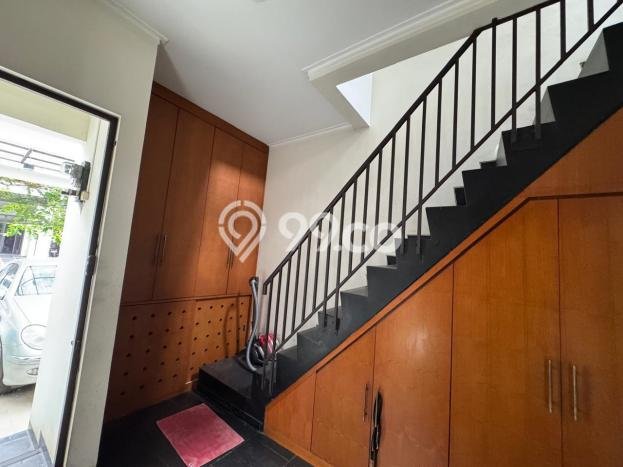 Rumah Elit Modern Siap Huni di BSD Castilla Tangerang Rumah Elit Modern Siap Huni di BSD Castilla Tangerang