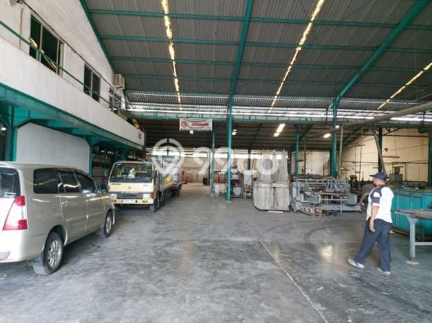 Gudang Dijual di Jakarta Barat LT 4000m2 & LB 3000m2 Lokasi Terbaik! Gudang Dijual di Jakarta Barat LT 4000m2 & LB 3000m2 Lokasi Terbaik!