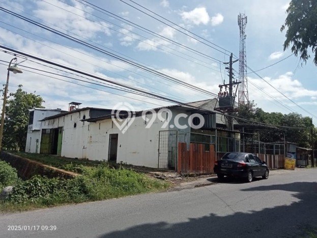 Gudang disewakan di Sedayu Bantul dengan luas bangunan 400m2 Gudang disewakan di Sedayu Bantul dengan luas bangunan 400m2