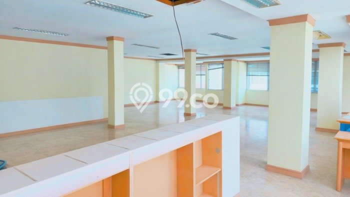 Area Ramai! Komersial Dijual di Kebayoran Baru untuk Bisnis Luas Bangunan 500m2 Area Ramai! Komersial Dijual di Kebayoran Baru untuk Bisnis Luas Bangunan 500m2