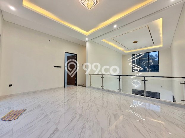 Ready to Use! Premium House LT 307m2 Desain Modern di Radio Dalam Ready to Use! Premium House LT 307m2 Desain Modern di Radio Dalam