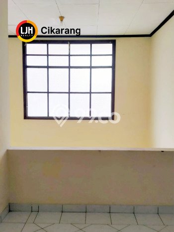 Disewakan Hunian Konsep Minimalis di Lippo Cikarang Cikarang dengan 4 KT Disewakan Hunian Konsep Minimalis di Lippo Cikarang Cikarang dengan 4 KT