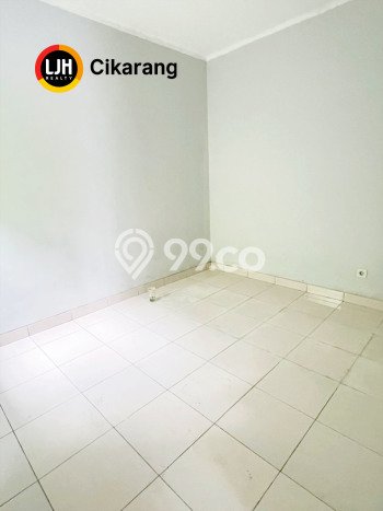 For Sale Rumah 2 Kamar Lokasi Strategis Bagus dan Strategis di Lippo Cikarang For Sale Rumah 2 Kamar Lokasi Strategis Bagus dan Strategis di Lippo Cikarang