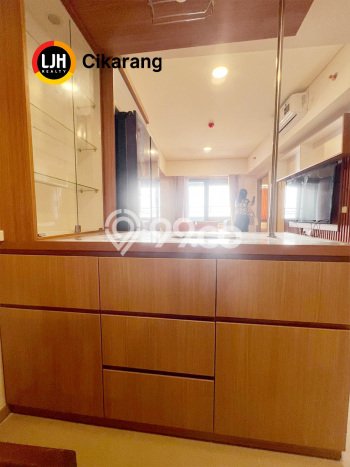 Disewakan Cepat! Unit Apartemen Hemat di Lippo Cikarang, Cikarang 3 Kamar Tidur dan 1 Kamar Mandi Disewakan Cepat! Unit Apartemen Hemat di Lippo Cikarang, Cikarang 3 Kamar Tidur dan 1 Kamar Mandi