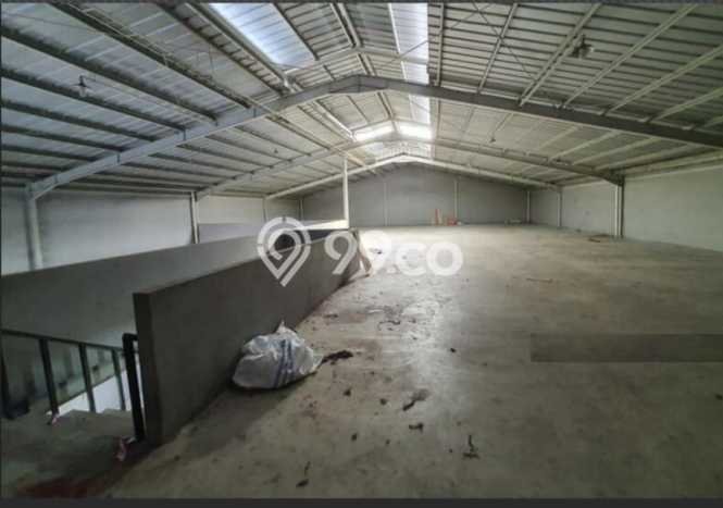 Unit Gudang disewakan di Cipondoh Tangerang dengan LT 800m2 / LB 1400m2 Unit Gudang disewakan di Cipondoh Tangerang dengan LT 800m2 / LB 1400m2