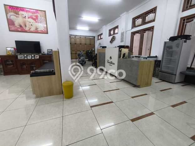 Rumah Elit LB 500m2 Siap Pakai Desain Elegan di Jelambar, Jakarta Barat Rumah Elit LB 500m2 Siap Pakai Desain Elegan di Jelambar, Jakarta Barat
