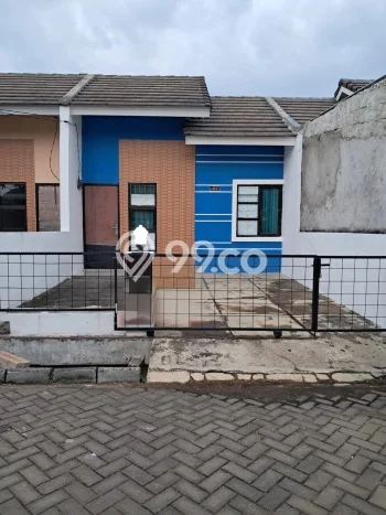 Jual Rumah Harga Miring Cileungsi Punya 2 Kamar & LT 60m2 Jual Rumah Harga Miring Cileungsi Punya 2 Kamar & LT 60m2