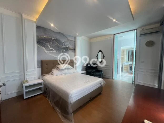 Disewakan Rumah Harga Terjangkau di Kemang Jakarta Selatan dengan 4 Kamar Tidur Disewakan Rumah Harga Terjangkau di Kemang Jakarta Selatan dengan 4 Kamar Tidur
