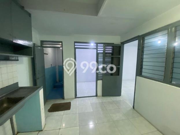 Disewakan! Rumah 2 Kamar Tidur &
2 Kamar Mandi di Muara Karang, Jakarta Utara Disewakan! Rumah 2 Kamar Tidur &
2 Kamar Mandi di Muara Karang, Jakarta Utara