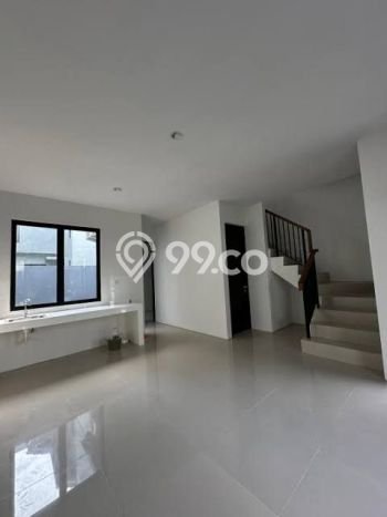 For Sale Hunian Rumah Nyaman 3 Kamar di Puri Indah, Jakarta Barat For Sale Hunian Rumah Nyaman 3 Kamar di Puri Indah, Jakarta Barat