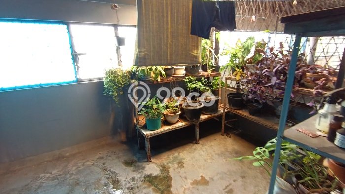 Ruko Dijual di Jakarta Barat LT 54m2 & LB 200m2 Lokasi Terbaik! Ruko Dijual di Jakarta Barat LT 54m2 & LB 200m2 Lokasi Terbaik!