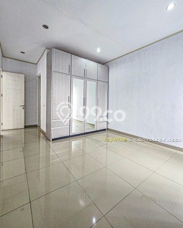 Dijual Hunian Mewah dengan Fasilitas Sekitar Komplit di Cilandak, Jakarta Selatan Dijual Hunian Mewah dengan Fasilitas Sekitar Komplit di Cilandak, Jakarta Selatan