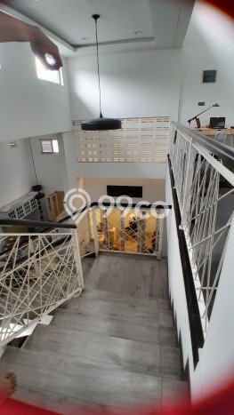 Ready to Use! Premium House LT 244m2 Desain Modern di Cibubur Ready to Use! Premium House LT 244m2 Desain Modern di Cibubur