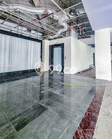 Unit Komersial Dijual di Jakarta Selatan LT 740m2 & LB 3230m2 Unit Komersial Dijual di Jakarta Selatan LT 740m2 & LB 3230m2
