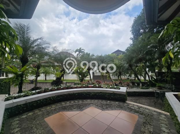 Hunian Mewah Siap Huni LT 460m2 di Ciputat Timur, Tangerang Selatan Hunian Mewah Siap Huni LT 460m2 di Ciputat Timur, Tangerang Selatan