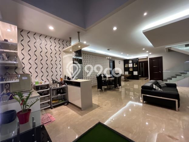 For Sale Rumah Mewah Exclusive di Kelapa Gading, Jakarta Utara For Sale Rumah Mewah Exclusive di Kelapa Gading, Jakarta Utara