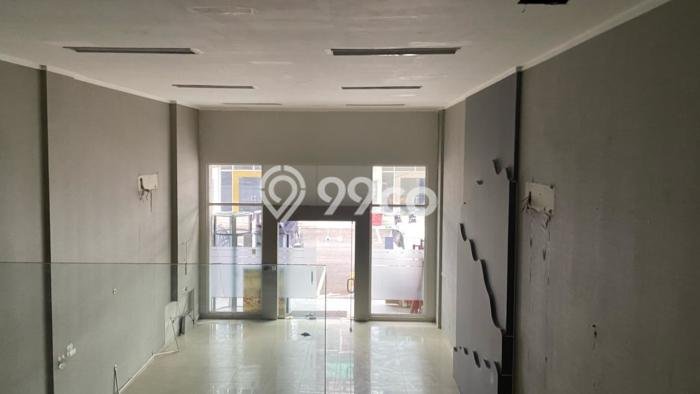 Ruko paling strategis disewakan di Kelapa Gading Jakarta Utara Ruko paling strategis disewakan di Kelapa Gading Jakarta Utara