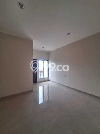 Rumah Elit Modern Tanpa Renovasi di Duri Kepa Jakarta Barat Rumah Elit Modern Tanpa Renovasi di Duri Kepa Jakarta Barat