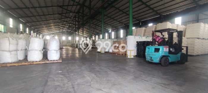 Gudang Disewakan Lokasi Tangerang Tangerang Harga Spesial! Gudang Disewakan Lokasi Tangerang Tangerang Harga Spesial!