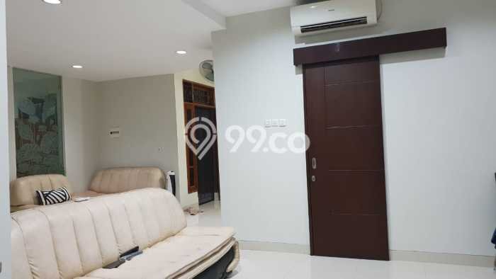 Rumah Modern 3 KT di Tanjung Duren Jakarta Barat Semi Furnished Rumah Modern 3 KT di Tanjung Duren Jakarta Barat Semi Furnished