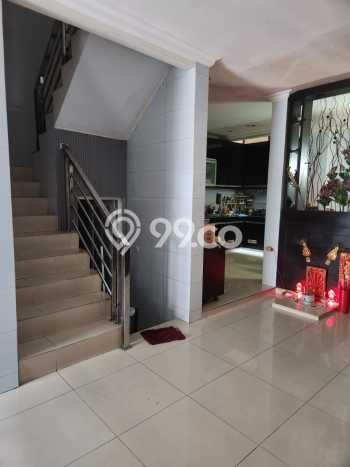 Hunian Super Elit dengan Akses Paling Strategis di Green Mansion, Jakarta Barat Hunian Super Elit dengan Akses Paling Strategis di Green Mansion, Jakarta Barat