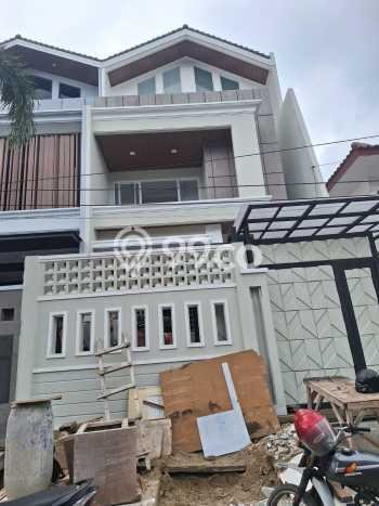 Hunian Super Elit dengan Akses Paling Strategis di Puri Indah, Jakarta Barat Hunian Super Elit dengan Akses Paling Strategis di Puri Indah, Jakarta Barat