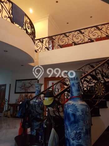 Jual Rumah Mewah Elegan Dengan View Cantik di Semanan, Jakarta Barat Jual Rumah Mewah Elegan Dengan View Cantik di Semanan, Jakarta Barat
