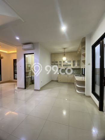 Rumah Mewah LB 150m2 Siap Pakai Desain Elegan di Daan Mogot, Jakarta Barat Rumah Mewah LB 150m2 Siap Pakai Desain Elegan di Daan Mogot, Jakarta Barat