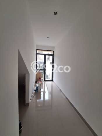 Jual Rumah Mewah Elegan Dengan View Cantik di Metland Puri, Jakarta Barat Jual Rumah Mewah Elegan Dengan View Cantik di Metland Puri, Jakarta Barat