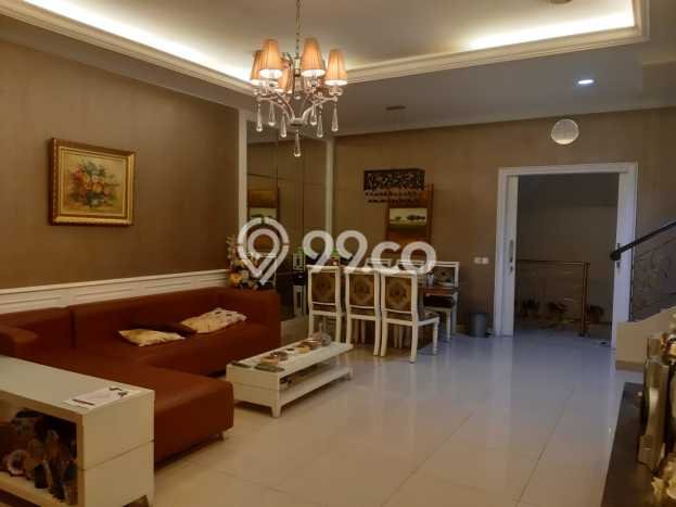 Dijual Rumah Luas Megah Dengan View Cantik di Daan Mogot, Jakarta Barat Dijual Rumah Luas Megah Dengan View Cantik di Daan Mogot, Jakarta Barat
