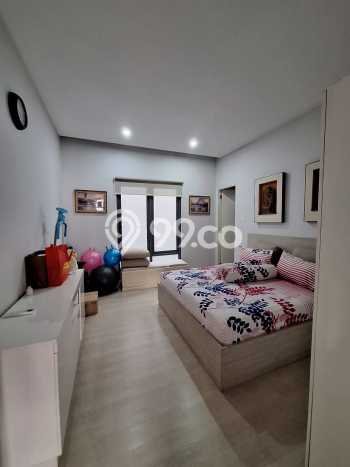 Jual Rumah Luas Megah Dengan View Eksklusif di Permata Buana, Jakarta Barat Jual Rumah Luas Megah Dengan View Eksklusif di Permata Buana, Jakarta Barat