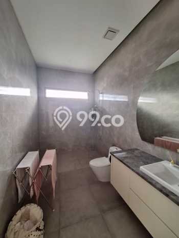 Jual Rumah Luas Megah Dengan View Eksklusif di Permata Buana, Jakarta Barat Jual Rumah Luas Megah Dengan View Eksklusif di Permata Buana, Jakarta Barat